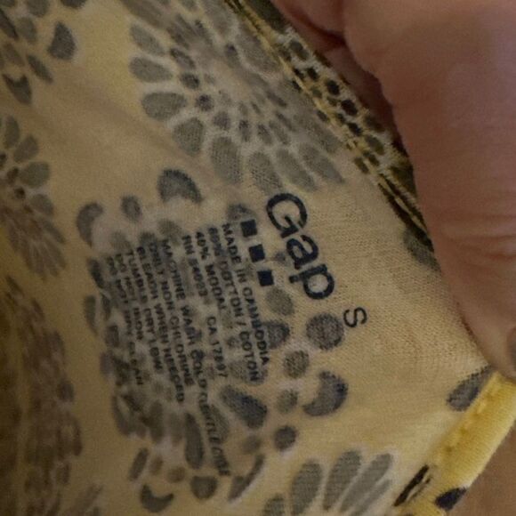 GAP Factory Yellow Patterned Tank Top Small - Picture 7 of 7